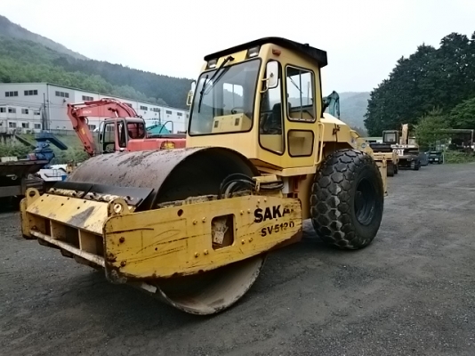 ขายรถบด SAKAI SV512Dนำเข้าจากญี่ปุ่น สนใจติดต่อ อำพล 090-9694506, 080-3031241