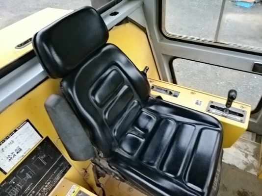 ขายรถบด SAKAI SV512Dนำเข้าจากญี่ปุ่น สนใจติดต่อ อำพล 090-9694506, 080-3031241