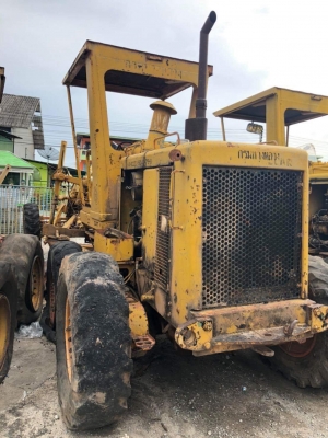 รถเกรด CAT 120G S/N 87V4619