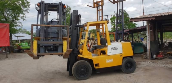 ขายด่วนรถยกดีเซลTCM FD35-18 ยก4ตันเสาสูง3เมตรยกให้ดูของหนัก4ตันสบายๆๆจริงๆรถนอกนำเข้ายังไม่เคยใช้งานในเมืองไทยเลย