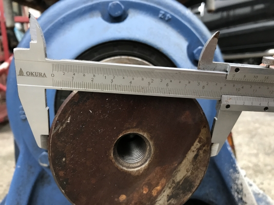 ขายหัวเกียร์ทดรอบ Cycro drive Sumitomo อัตราทด 1:51 made in Japan เพลาออกเกือบ 4นิ้ว ใส่กับมอเตอร์ 25HP. เพลาออกประมาณ 28รอบต่อนาที แรงบิดเยอะ สภาพสวยมาก หมุนนิ่ม พร้อมใช้งาน