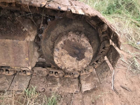 ขายด่วน KOMATSU PC100-5 สภาพสวยพร้อมใช้งาน เครื่องปั้ม ดีเยี่ยม แรงเร็วไม่มีโหลด เอกสารใบอินวอยซ์ แอร์เย็น สนใจสอบถาม 093 0764943 คุณ ตั้ม