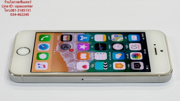 iphone 5S 16 GB สีเงิน สภาพใหม่ มีที่ชาร์ท ส่งฟรี