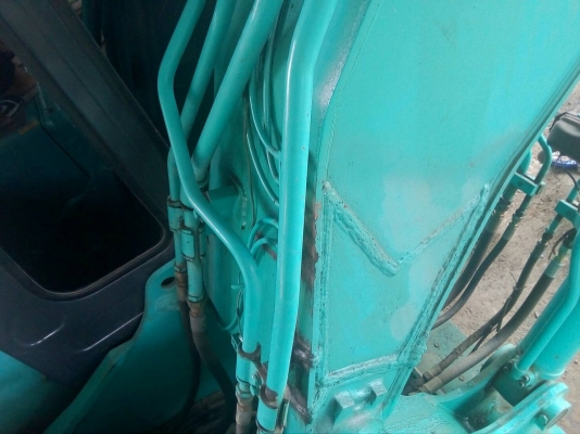 ขายรถแบคโฮ KOBELCO SK200-8 YN11 กับ YN12 ราคา 1300000 กับ 1500000