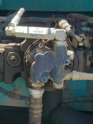 ขายรถแบคโฮ KOBELCO SK200-8 YN11 กับ YN12 ราคา 1300000 กับ 1500000