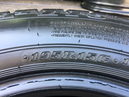 ยาง Dunlop 195-15 ปี 16
