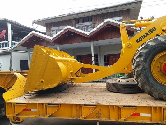 ขายรถตักKOMATSU JH30 แขนยาว เอวอ่อนสภาพพร้อมใช้งานปั๊มแรง บุ๋งกี๋ใหญ่ ขายรถตักKOMATSU JH30 แขนยาว เอวอ่อนสภาพพร้อมใช้งานปั๊มแรง บุ๋งกี๋ใหญ่