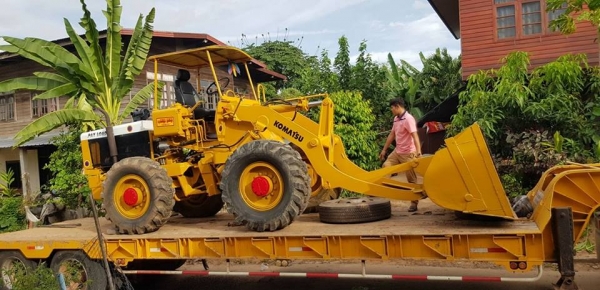 ขายรถตักKOMATSU JH30 แขนยาว เอวอ่อนสภาพพร้อมใช้งานปั๊มแรง บุ๋งกี๋ใหญ่ ขายรถตักKOMATSU JH30 แขนยาว เอวอ่อนสภาพพร้อมใช้งานปั๊มแรง บุ๋งกี๋ใหญ่