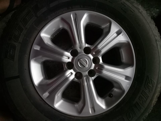 แม๊กนาวาร่า.16&times;7+พร้อมยางบริสโตน245/70/16.ล้อแม๊กไม่เบียดบิ่น มีลอยตามการใช้งาน ชุด4วง5900บ.โทร0879050181ส่งได้ทั่วไทย