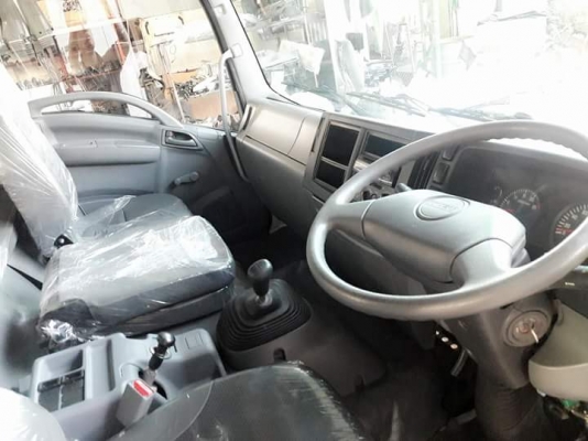 หัวรถยี่ห้อ ISUZU รุ่น 360