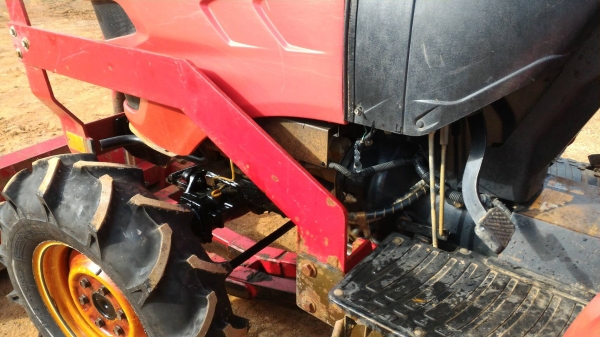 ขายรถไถ YANMAR EF393T พร้อมดันหน้า+ผาน6 ราคา 240,000 เครื่องดี ยางหน้าใหม่ เปลี่ยนถ่ายของเหลวพร้อมกรอง พร้อมใช้งาน ราคาต่อรองได้ครับ มีบริการขนส่งทั่วไทย สอบถามได้ครับ ร้านสามย่านแทรคเตอร์ 0897489639 ,0899347475 line= 0897489639 / 0899347475 ขายรถไถ YANMAR EF393T พร้อมดันหน้า+ผาน6 ราคา 240,000 เครื่องดี ยางหน้าใหม่ เปลี่ยนถ่ายของเหลวพร้อมกรอง พร้อมใช้งาน ราคาต่อรองได้ครับ มีบริการขนส่งทั่วไทย สอบถามได้ครับ ร้านสามย่านแทรคเตอร์ 0897489639 ,0899347475 line= 0897489639 / 0899347475