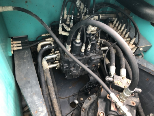 รถแบคโฮ Kobelco รุ่น SK200-8  Super X  7,700 ชั่วโมง