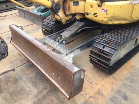 Komatsu PC30MR-3 นำเข้าจากญี่ปุ่น โทร. 080-6565422 (หนิง)