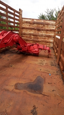 ขายกระบะ.ขนาด2.45*6* 1.9 ครัซซี 85 38,000.- 091-0272356