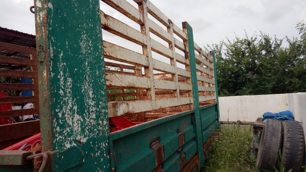 ขายกระบะ.ขนาด2.45*6* 1.9 ครัซซี 85 38,000.- 091-0272356