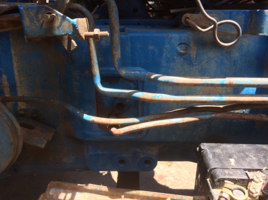 ขายด่วน !! FORD 6610 + ใบดัน +ผาน 6 ไม่มีเล่มเสื้อลาย แท้เต็มตัวครับ