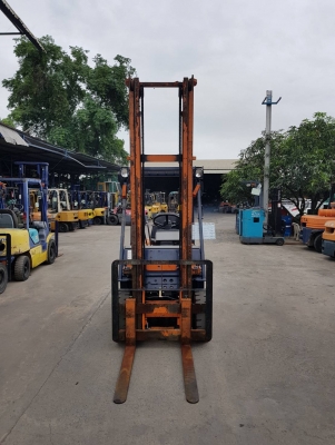 TOYOTA 5FG15,,,ขนาด1.5ตัน,,,เครื่องเบนซิล,,เกียร์ธรรมดา,,,เสาสูง4.5เมตร,,,ติดตั่งชุดงาเทได้"ของญี่นปุ่นตรงรุ่น",,,สนใจติดต่อ☎️083-062-0223(ปอน)