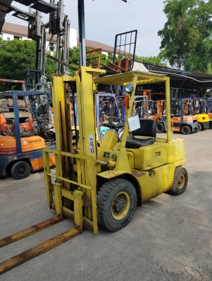 MITSUBISHI FD25 เครื่องดีเซล ดกียร์ธรรมดา เสาสูง3เมตร รถนำเข้าพร้อมใช้งาน สนใจติดต่อ083-062-0223(ปอน)