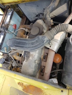 MITSUBISHI FD25 เครื่องดีเซล ดกียร์ธรรมดา เสาสูง3เมตร รถนำเข้าพร้อมใช้งาน สนใจติดต่อ083-062-0223(ปอน)