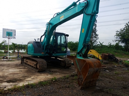 ขายรถขุดนำเข้าจากประเทศญี่ปุ่น kobelco sk135yy04 รุ่น6 ใบมีดดัน  ถึงไทยเร็วๆนี้ สนใจติดต่อสอบถาม 092-3309229 อี๊ด