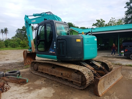 ขายรถขุดนำเข้าจากประเทศญี่ปุ่น kobelco sk135yy04 รุ่น6 ใบมีดดัน  ถึงไทยเร็วๆนี้ สนใจติดต่อสอบถาม 092-3309229 อี๊ด