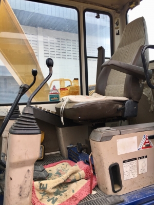 Komatsu PC60-6 นำเข้าจากญี่ปุ่น โทร. 080-6565422 (หนิง)