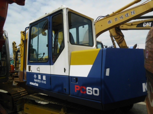 Komatsu PC60-6 นำเข้าจากญี่ปุ่น โทร. 080-6565422 (หนิง)