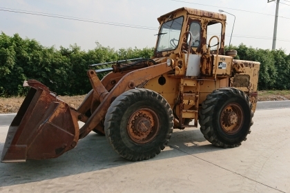ขายรถตักล้อยาง KOMATSU JH60 (สภาพดี)