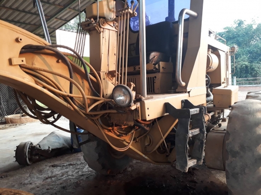 ขายรถเกรด CAT 12G เครื่องไดเล็ก 10Z สภาพพร้อมไช้