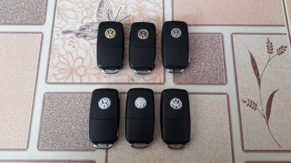 กุญแจรีโมท VW แท้ รุ่น3ปุ่ม กุญแจรีโมท VW แท้ รุ่น3ปุ่ม