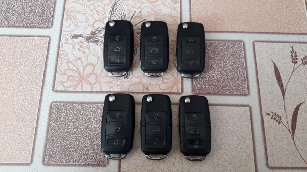 กุญแจรีโมท VW แท้ รุ่น3ปุ่ม กุญแจรีโมท VW แท้ รุ่น3ปุ่ม