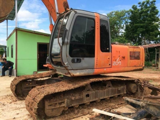 ขาย 890,000 HITASHI  ZX 200-1 เครื่องดี ปั๊มแรง เอวดี ช่วงล่างเต็ม ขาดมอเตอร์คันเร่ง สภาพพร้อมใช้ เอกสารเล่มทะเบียน รถอยู่ พิจิตร 064-191-1112