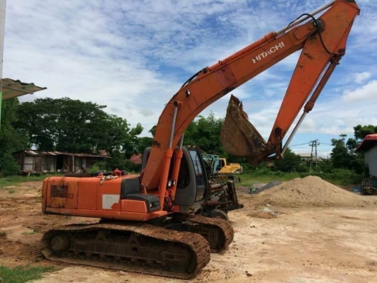 ขาย 890,000 HITASHI  ZX 200-1 เครื่องดี ปั๊มแรง เอวดี ช่วงล่างเต็ม ขาดมอเตอร์คันเร่ง สภาพพร้อมใช้ เอกสารเล่มทะเบียน รถอยู่ พิจิตร 064-191-1112