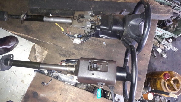 แกนพวงมาลัย isuzu trooper พร้อมวง ใส่ isuzu tfr cameo dragon vega 2500 บาท