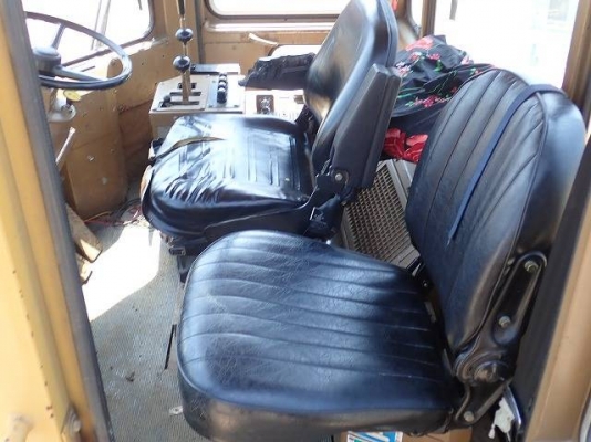 รถตัก เก่านอก ขายถูก CAT 936E ซีเรียลสูง 2,000++ นำเข้าจากญี่ปุ่น โทร.090-986-2521 อ๊อบ