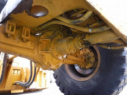 รถตัก เก่านอก ขายถูก CAT 936E ซีเรียลสูง 2,000++ นำเข้าจากญี่ปุ่น โทร.090-986-2521 อ๊อบ