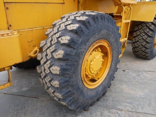 รถตัก เก่านอก ขายถูก CAT 936E ซีเรียลสูง 2,000++ นำเข้าจากญี่ปุ่น โทร.090-986-2521 อ๊อบ