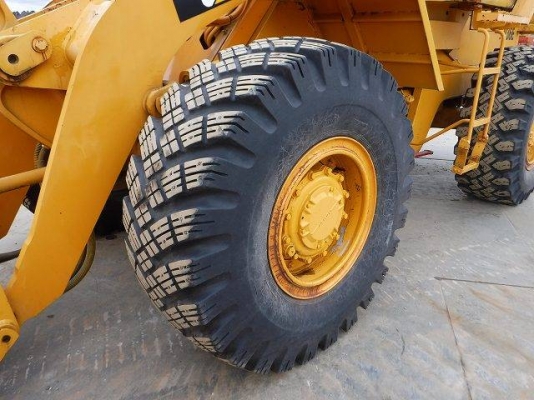 รถตัก เก่านอก ขายถูก CAT 936E ซีเรียลสูง 2,000++ นำเข้าจากญี่ปุ่น โทร.090-986-2521 อ๊อบ