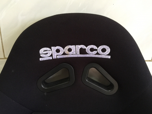 ขายเบาะแต่งรถยนต์ SPARCO พร้อมรางแปลงใส่ได้ทุกรุ่นเลยครับ