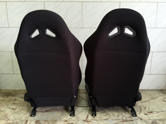 ขายเบาะแต่งรถยนต์ SPARCO พร้อมรางแปลงใส่ได้ทุกรุ่นเลยครับ