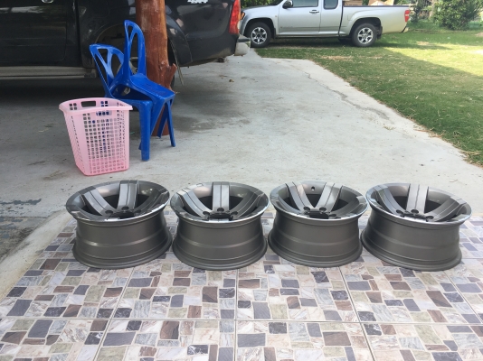 ล้อแมกซ์กระบะ stingrey2 ขอบ15กว้าง7.5 et-5  ทำสีมาใหม่ ไม่คด ไม่มีซ่อม พร้อมใช้ส่งได้ทั่วไทย