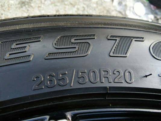 ขายแม็กLENSO SAMURAI 6รู ขอบ20 พร้อมยาง 265/50R20 ดีสโตน ปลายปี17 ตุ่มยางให้ยังอยู่ทุกเส้นคุ้มสุดเหม ขายแม็กLENSO SAMURAI 6รู ขอบ20 พร้อมยาง 265/50R20 ดีสโตน ปลายปี17 ตุ่มยางให้ยังอยู่ทุกเส้นคุ้มสุดเหม