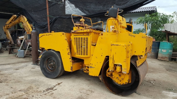ขายรถบด BOMAG-BW121AC หน้าเหล็ก หลังยาง