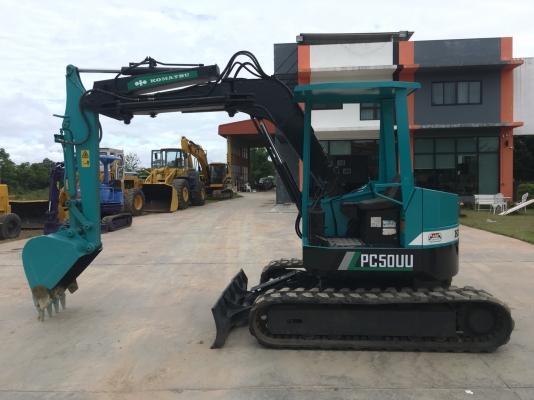 PC50UU ตัวเลขรถ: 3331