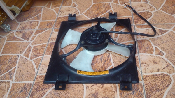 พัดลมหม้อน้ำ โครงเหล็ก Mitsuba