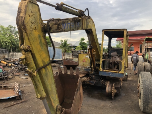 แยกอะไหล่ แมคโคMITSUBISHI MS70