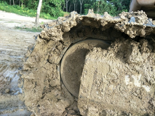 ขายรถแบคโฮ CAT 320 C เอกสารอินวอย ราคา 980000