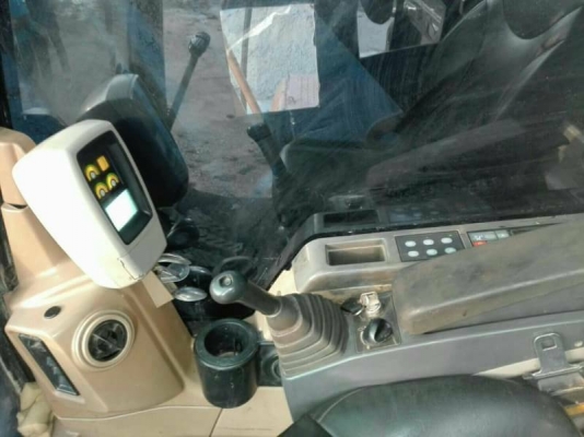 ขายรถแบคโฮ CAT 320 C เอกสารอินวอย ราคา 980000