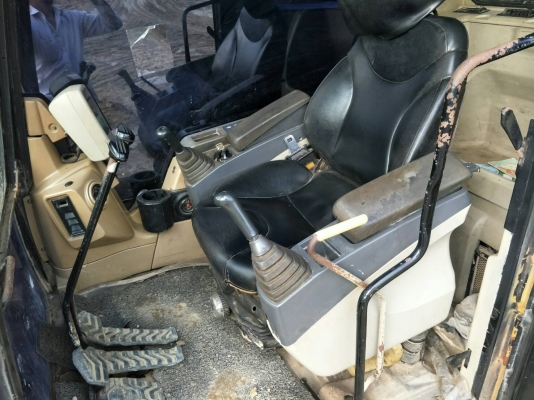 ขายรถแบคโฮ CAT 320 C เอกสารอินวอย ราคา 980000