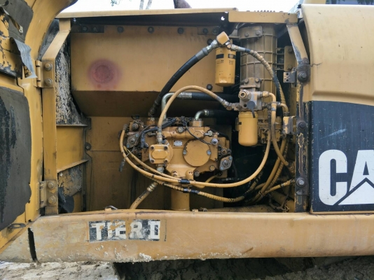 ขายรถแบคโฮ CAT 320 C เอกสารอินวอย ราคา 980000